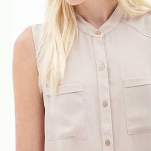F21 Crepe Woven Sleeveless Blouse